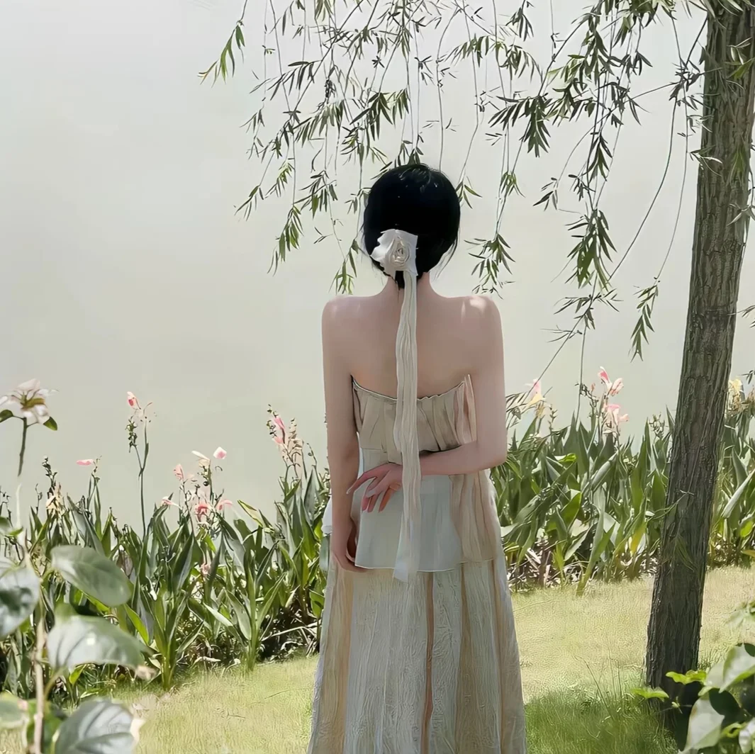 谁能拒绝这样明媚的女孩呢｜治愈头像分享