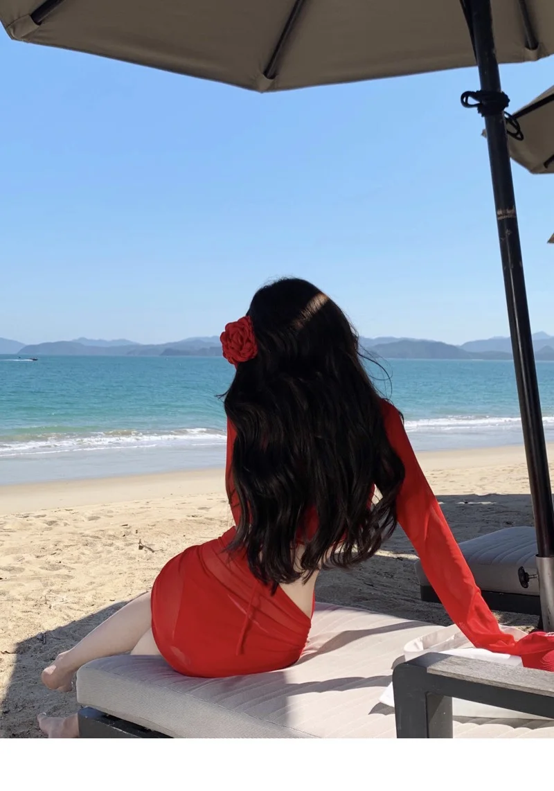 我的天呐✨这红色bikini泳衣也太好看了吧