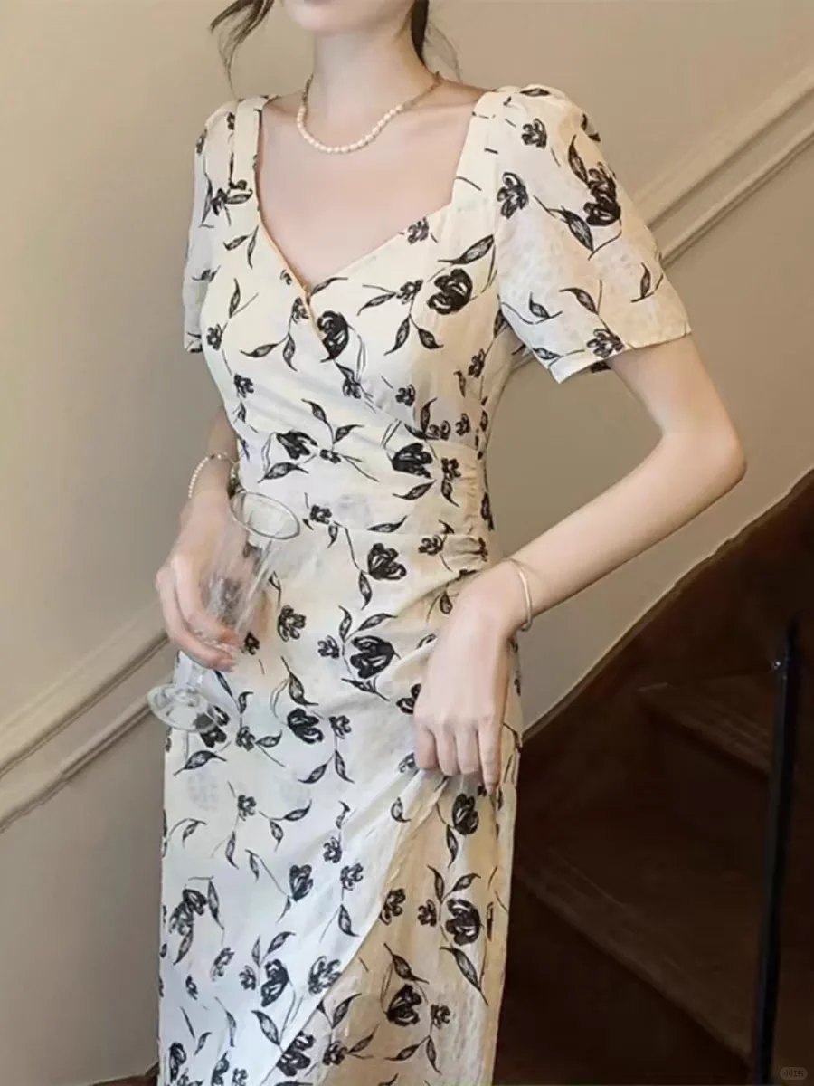 💃法式碎花裙，夏日必备🌺