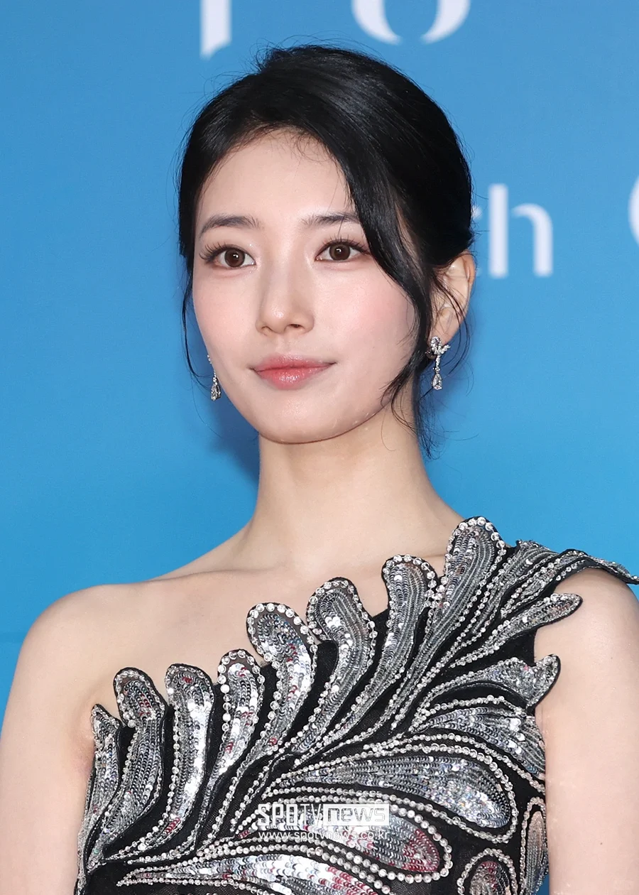 大美女裴秀智的眼影 浓妆之美在于不贪心