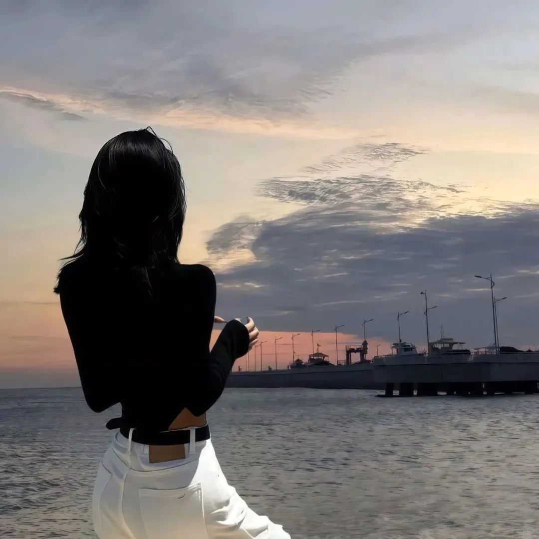 唯美女生头像意境