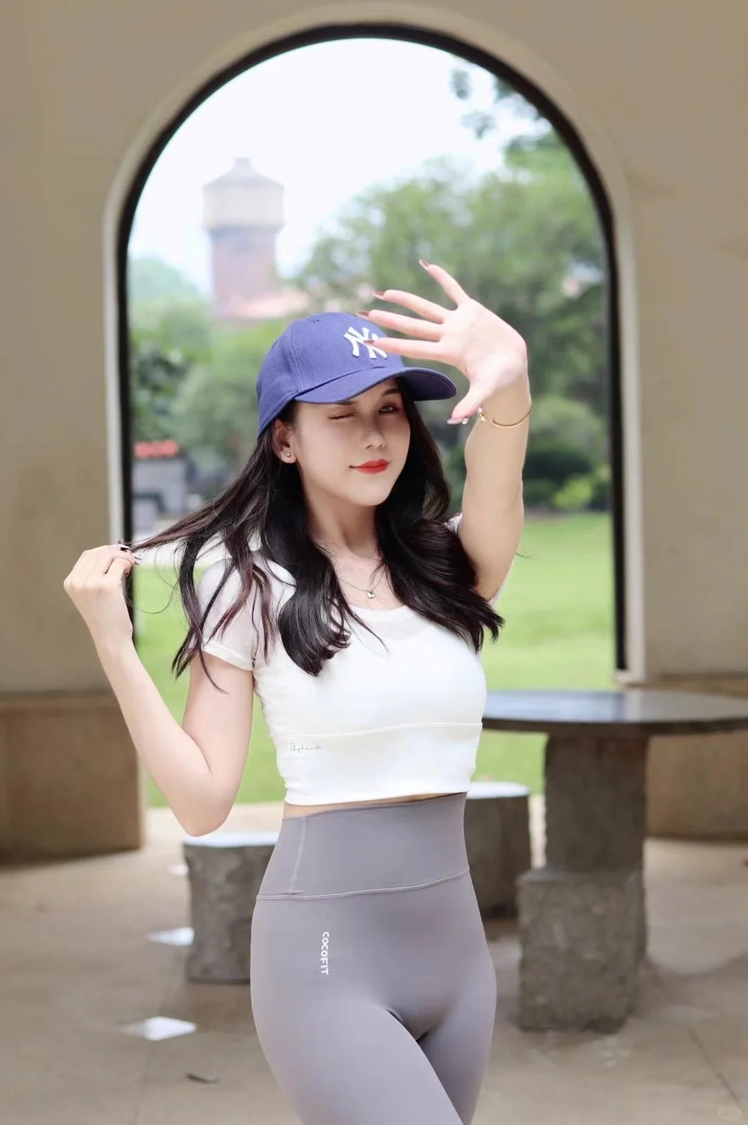 瑜伽服穿搭ootd|白灰搭配色系 百搭又好看