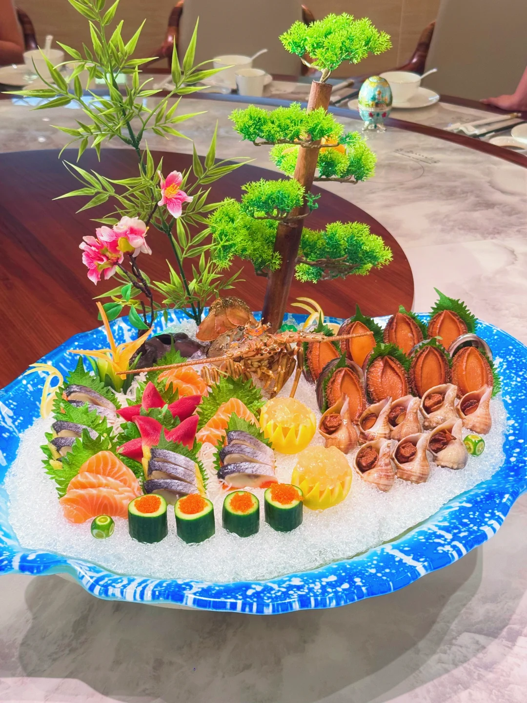 姐妹聚会新据点！海鲜盛宴吃到扶墙
