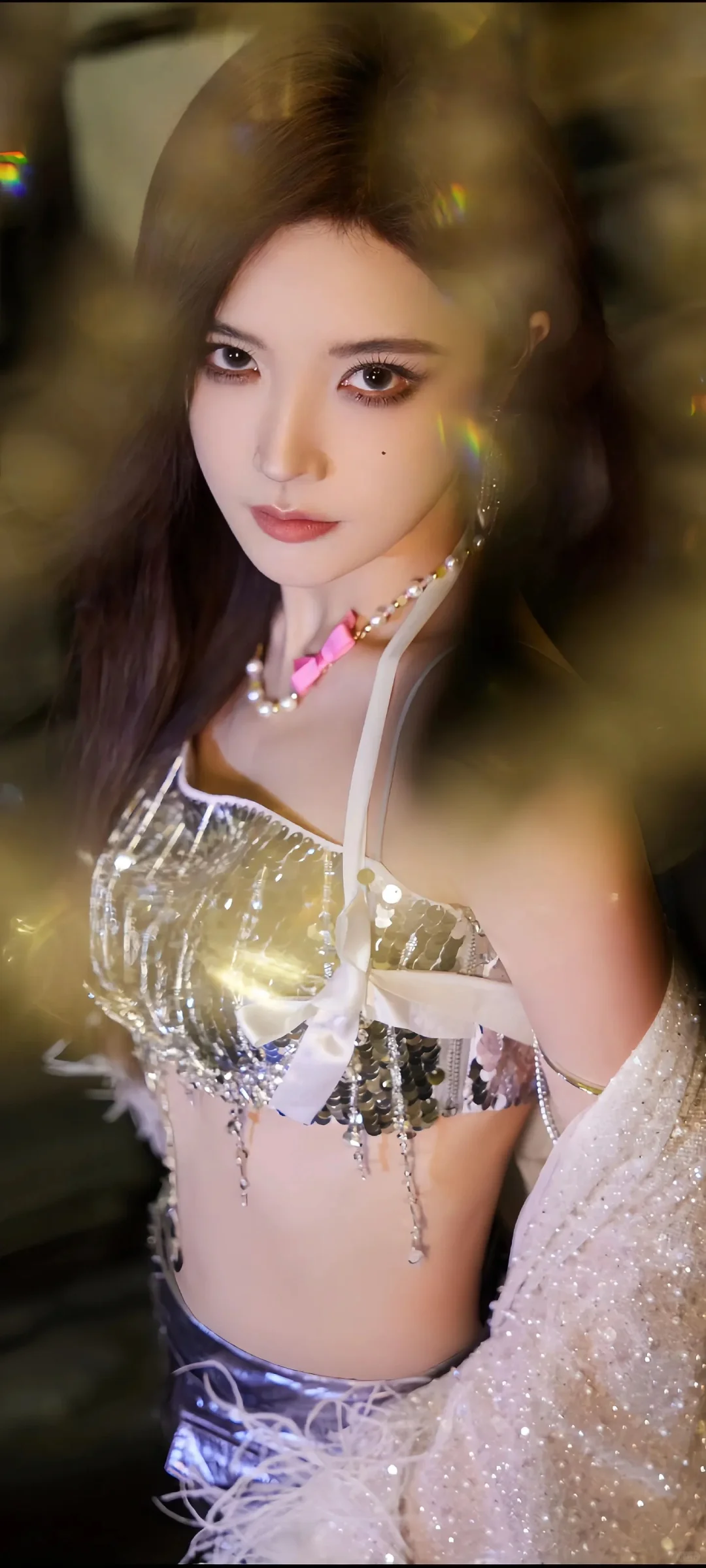 戴燕妮｜妩媚勾魂