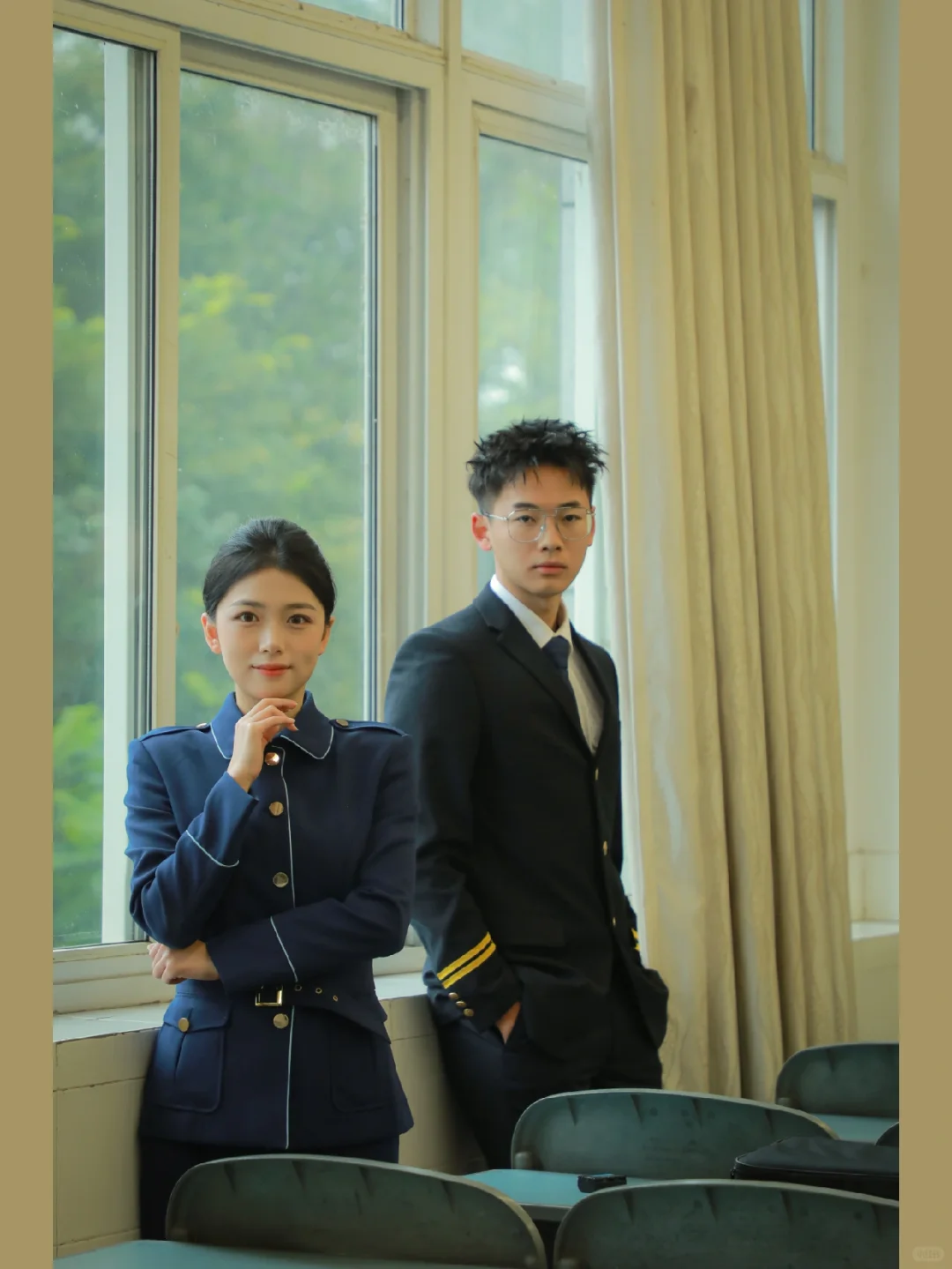 中飞院制服情侣写真