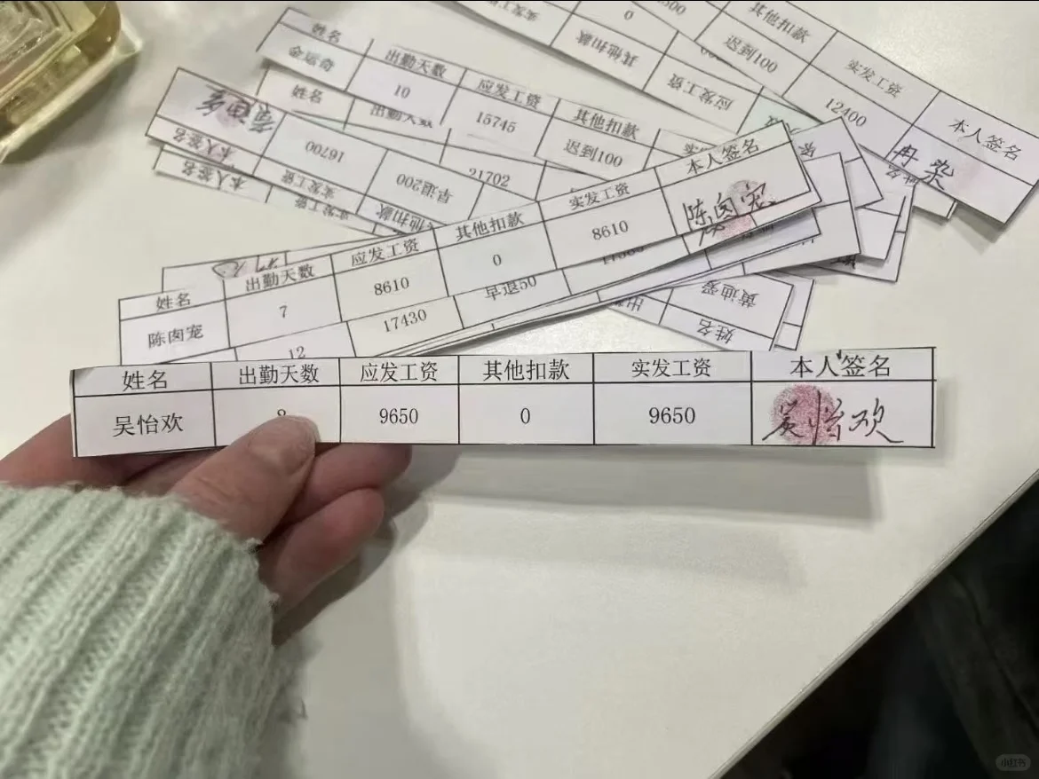 今天来说一说如何找到正规的礼仪模特