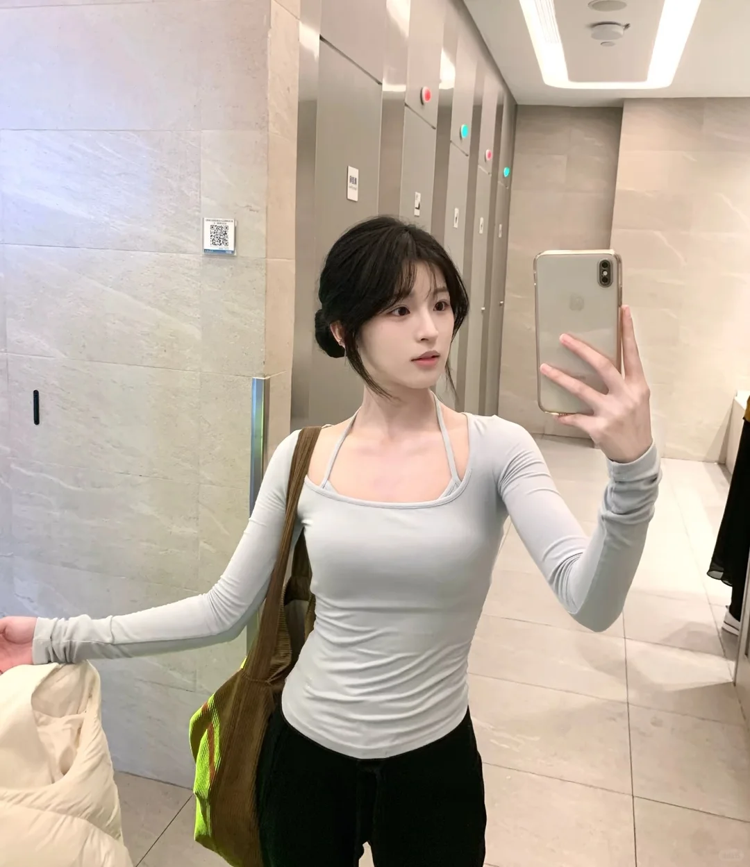 新人模特喜欢拍照蹲个靠谱摄影师
