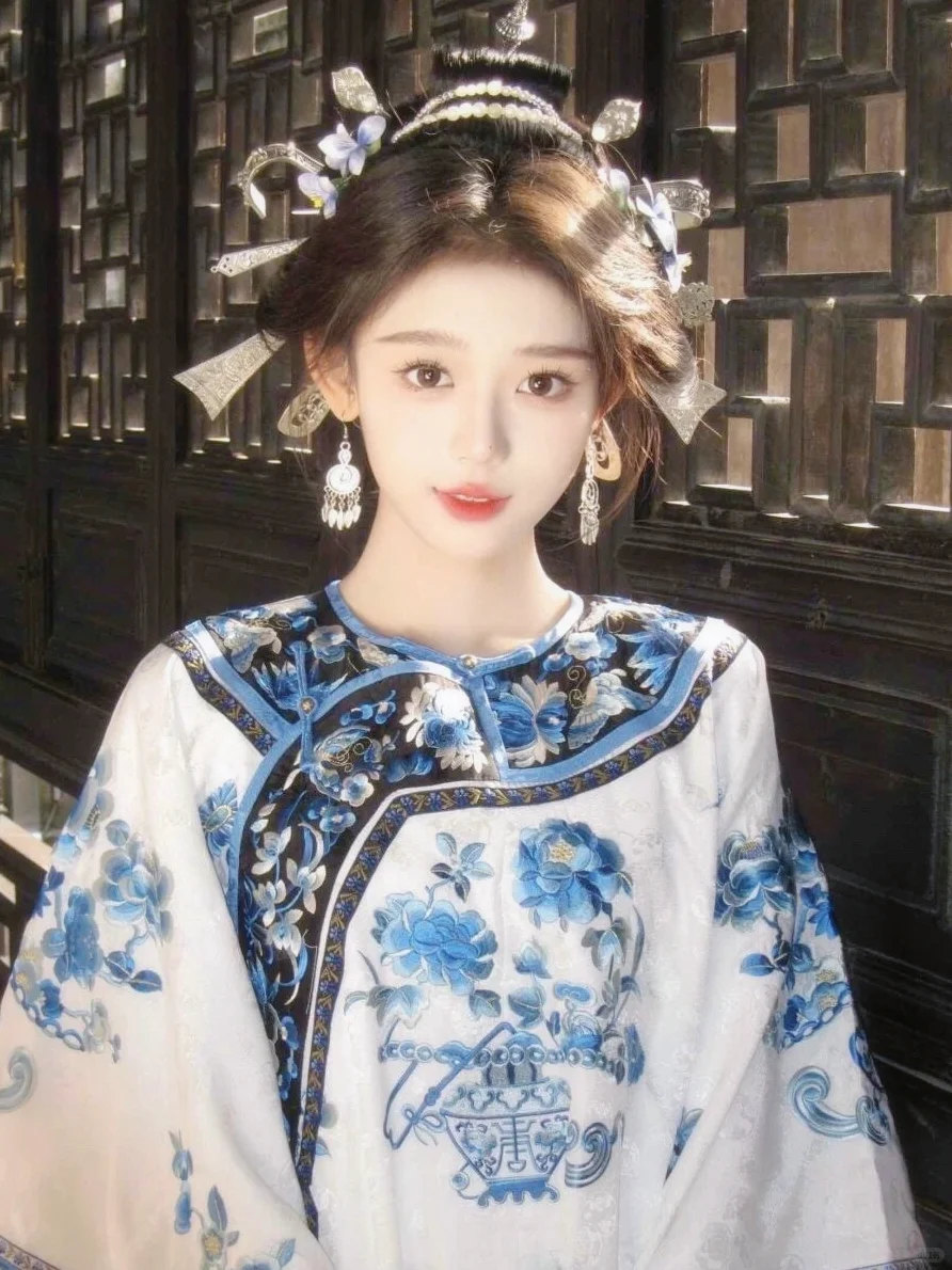 原来我和古装女主只差一套清汉女汉服写着❗