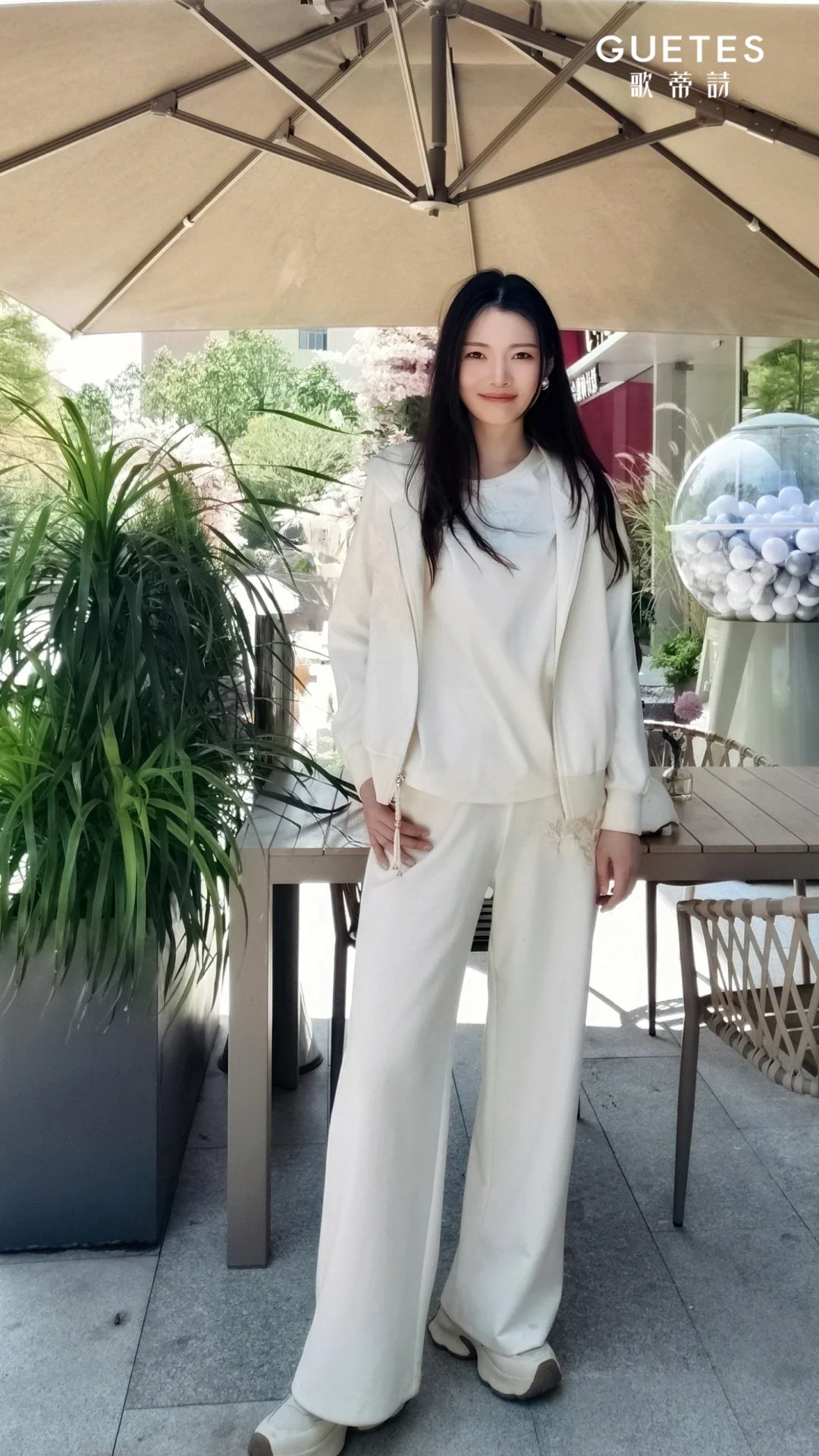 休闲时尚运动套装女
