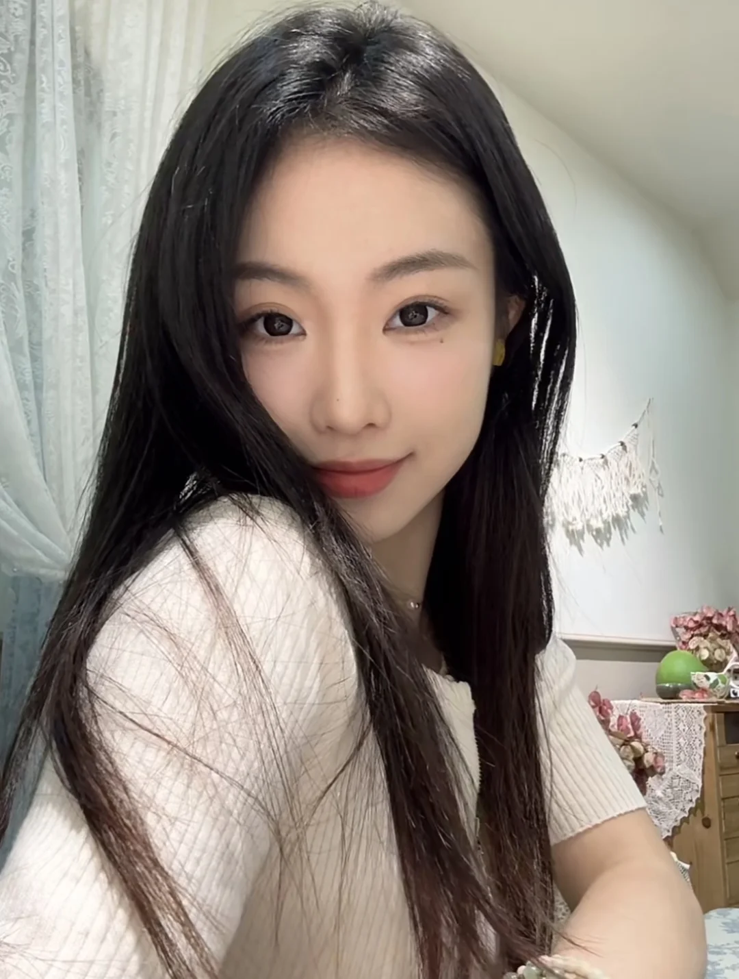 女大，找男朋友，快来个男大拯救我叭