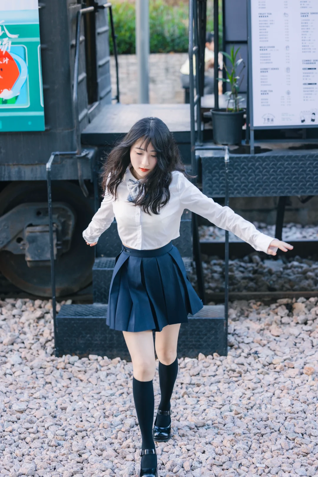 走进动漫的世界丨日系拍照 | JK少女