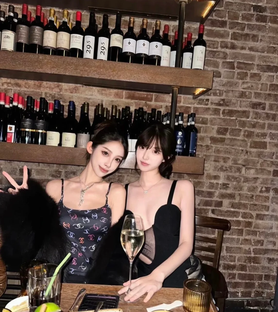 天津急需酒会模特礼仪！可兼职日结1800+