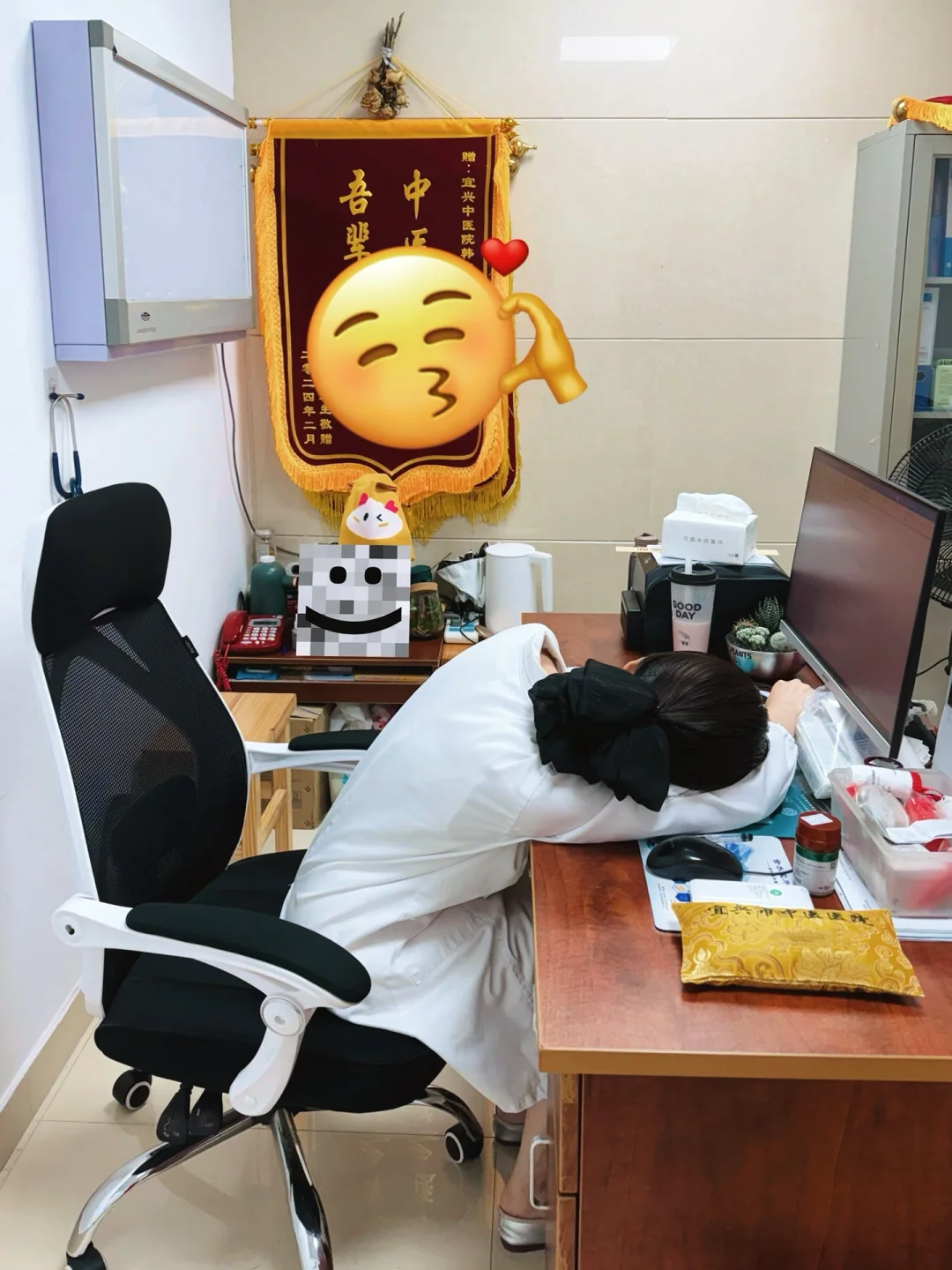上班前：今天要温柔的对待每一个人😌
