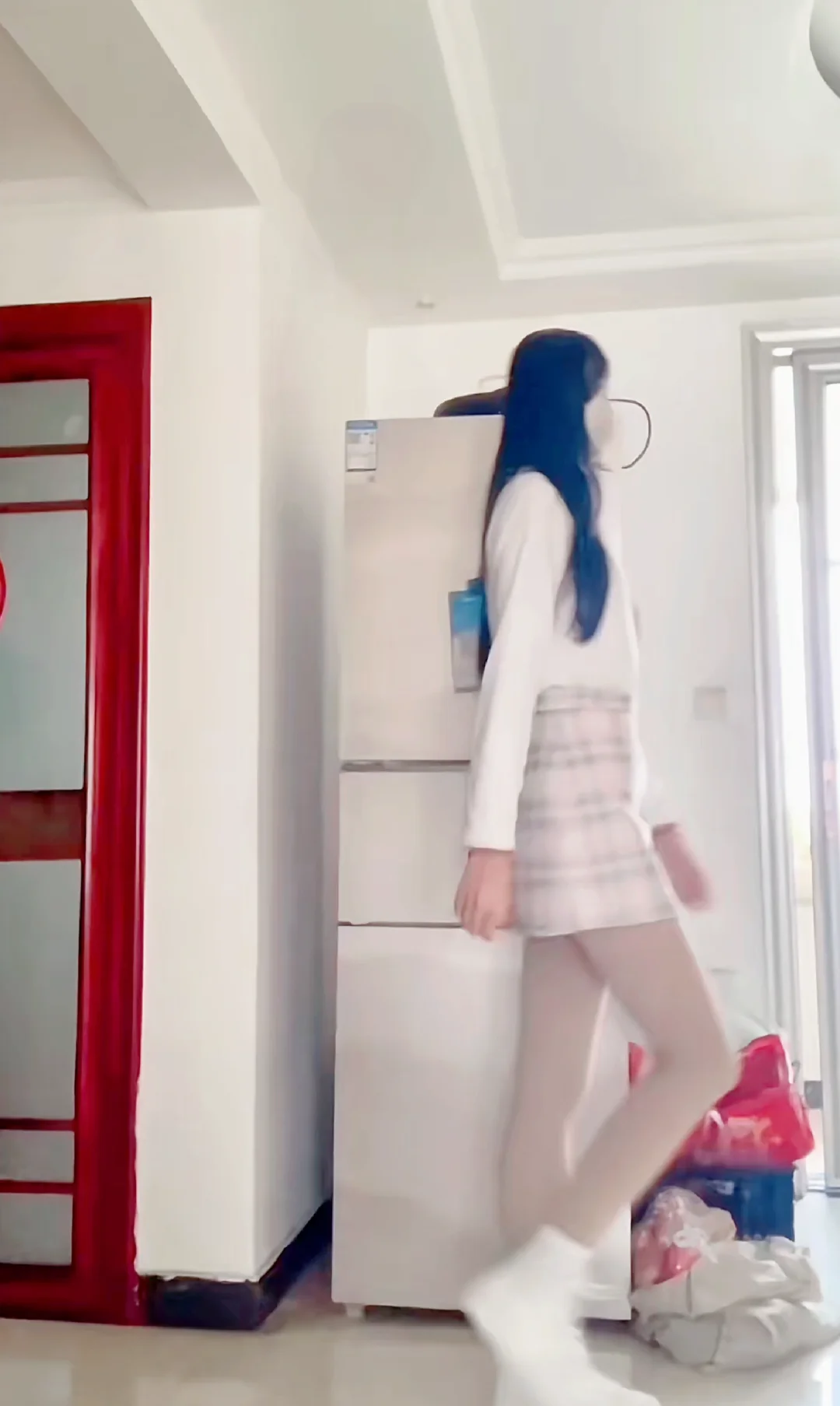 偷拍了一下女儿185的身高
