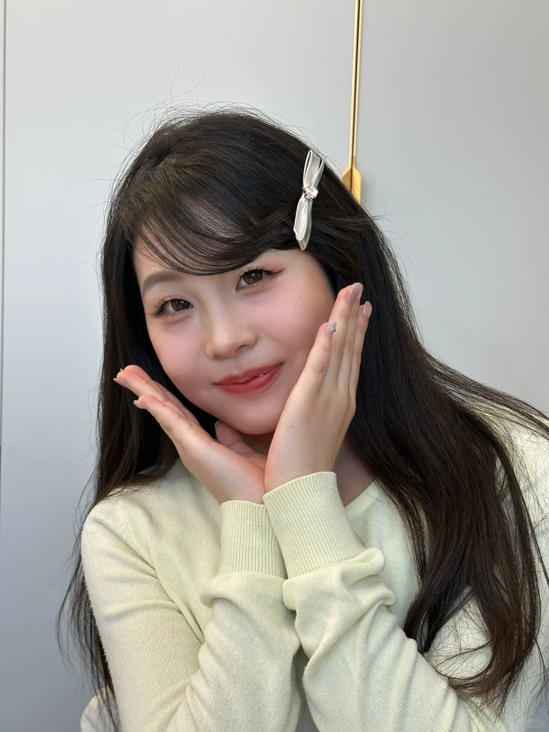 给100位普通女生还原美貌｜解决面部凹陷