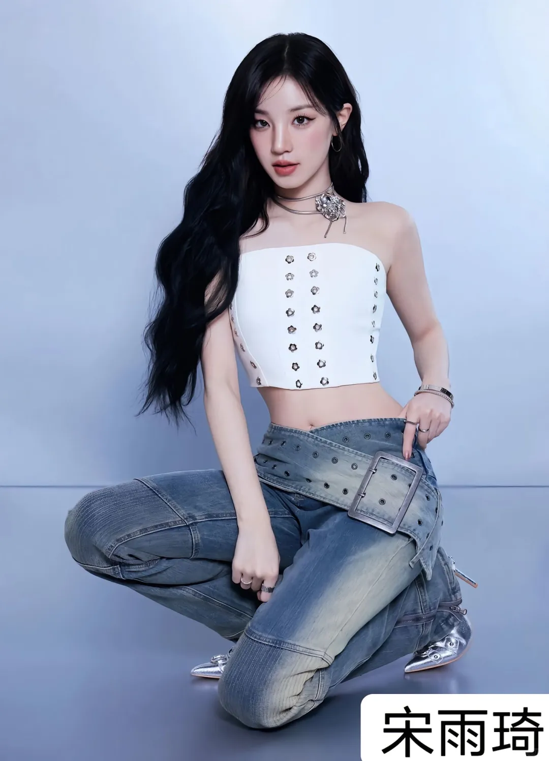 十二位女明星小蛮腰、你最喜欢谁？