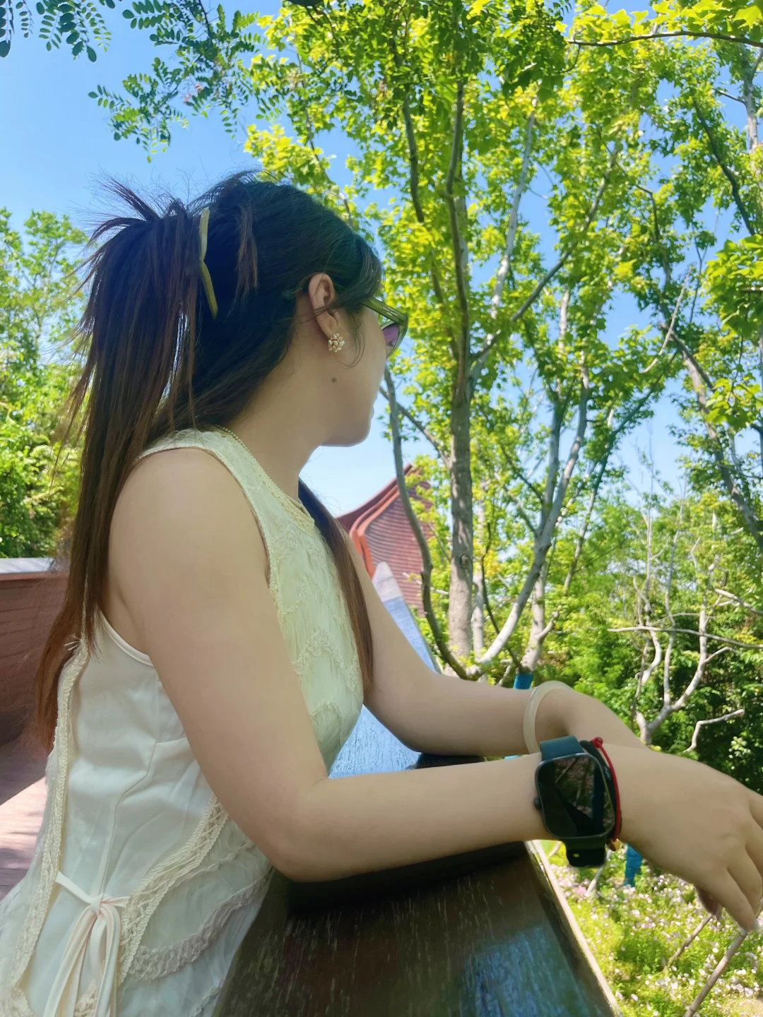 都要姐姐，阿姨不行嘛……