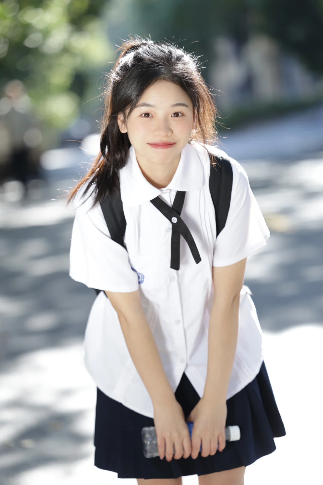 超多人喜欢的这套校服写真