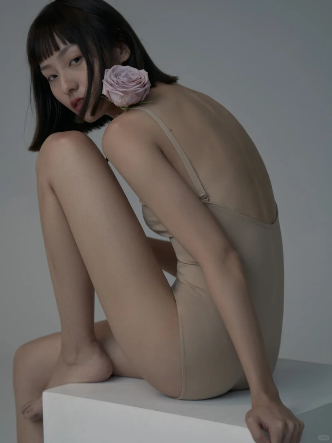 畊宏女孩，瘦下来必拍美背系列｜上海肖像写