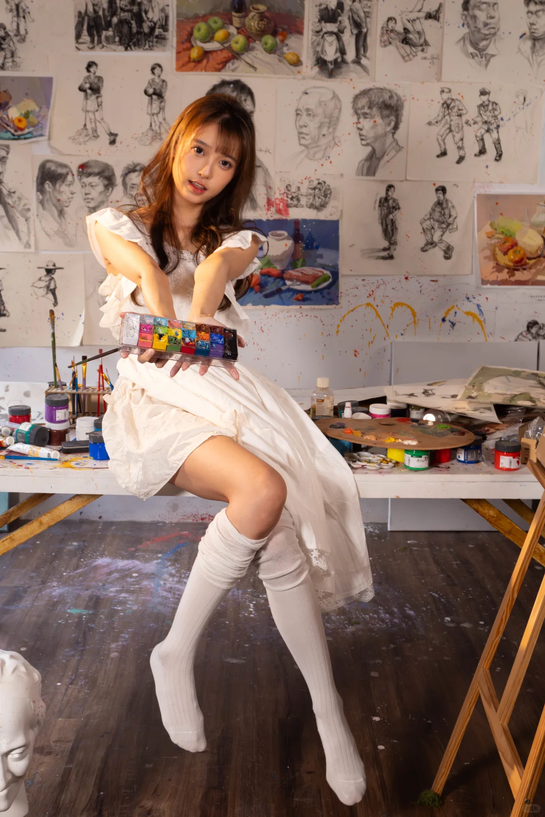 去油画里过个假期 女画师 阿飘