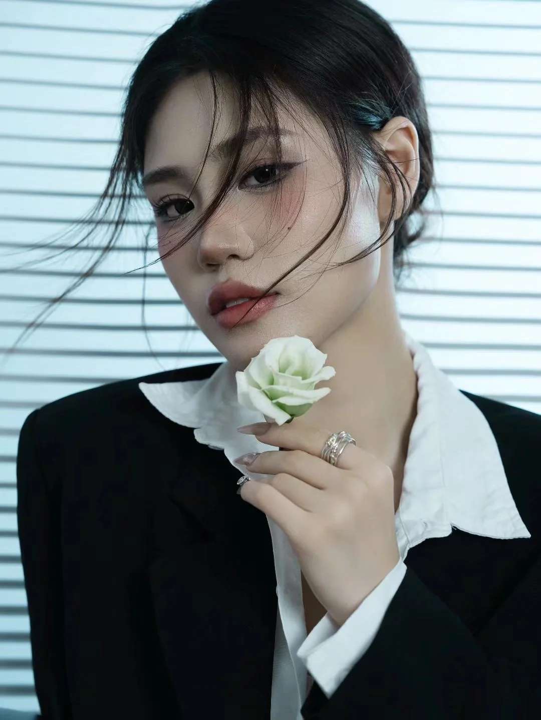 175高挑身材，气质美女模特