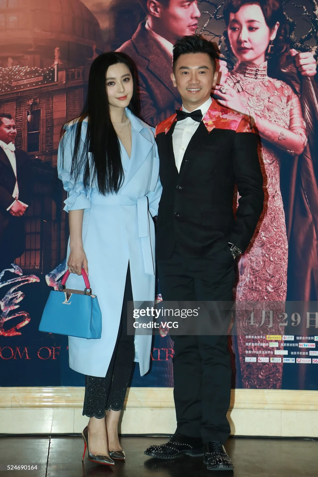 不活在滤镜与氛围中的真美女