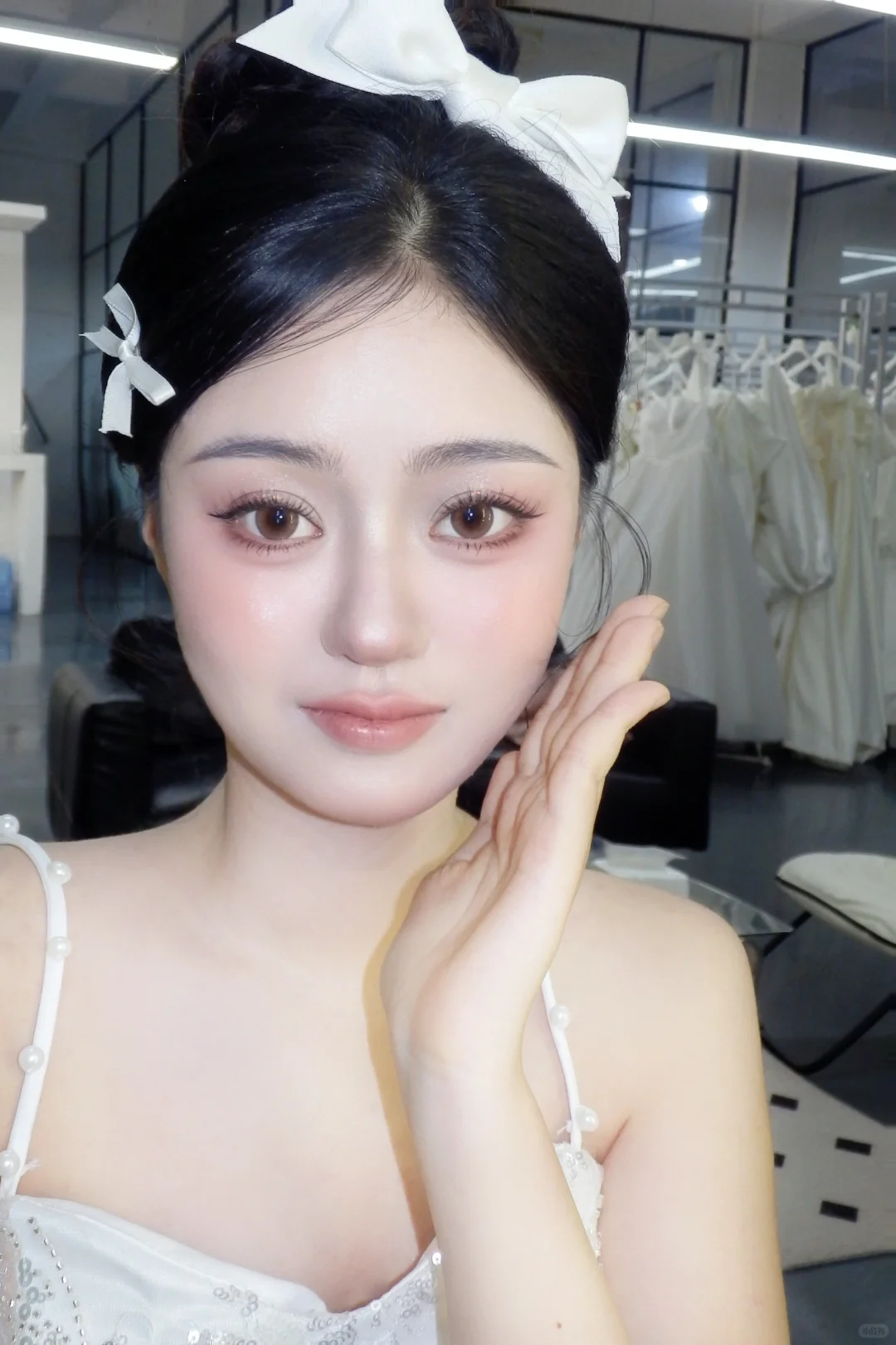 哦莫，她也太好看了叭~