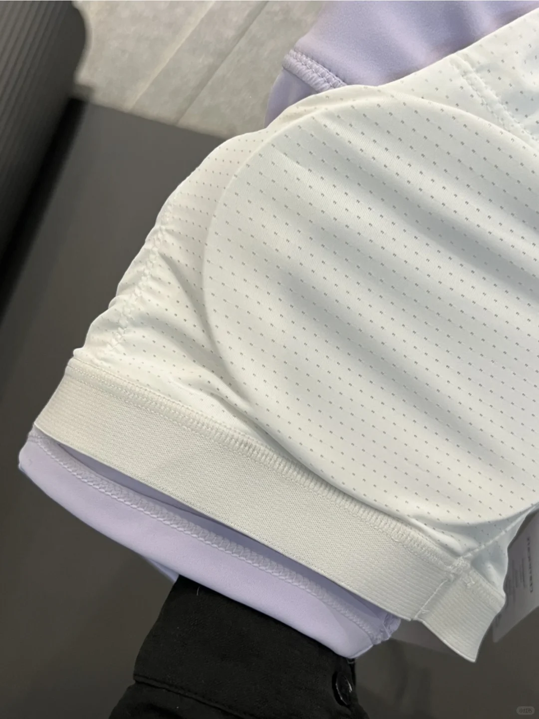 有的瑜伽服正面一般，但是背面绝了啊！😢