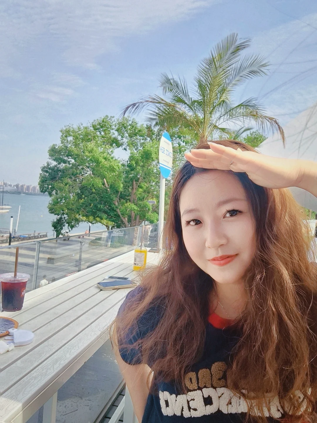 谁懂啊！长着一张“人妻脸”的姐妹