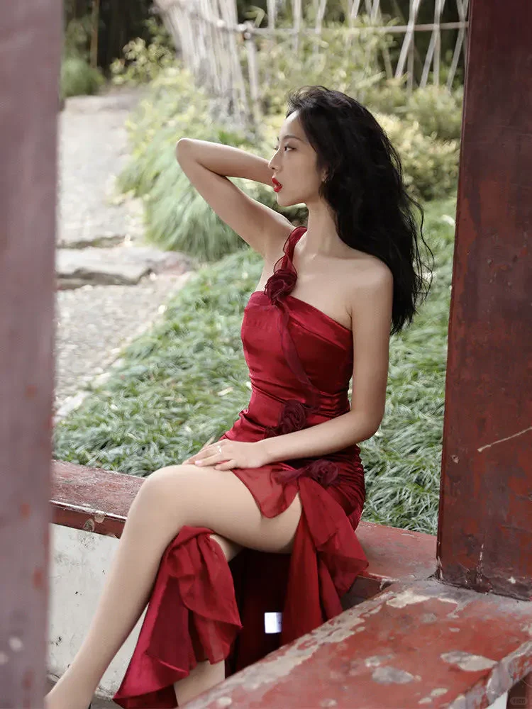 超美的玫瑰🌹吊带裙！