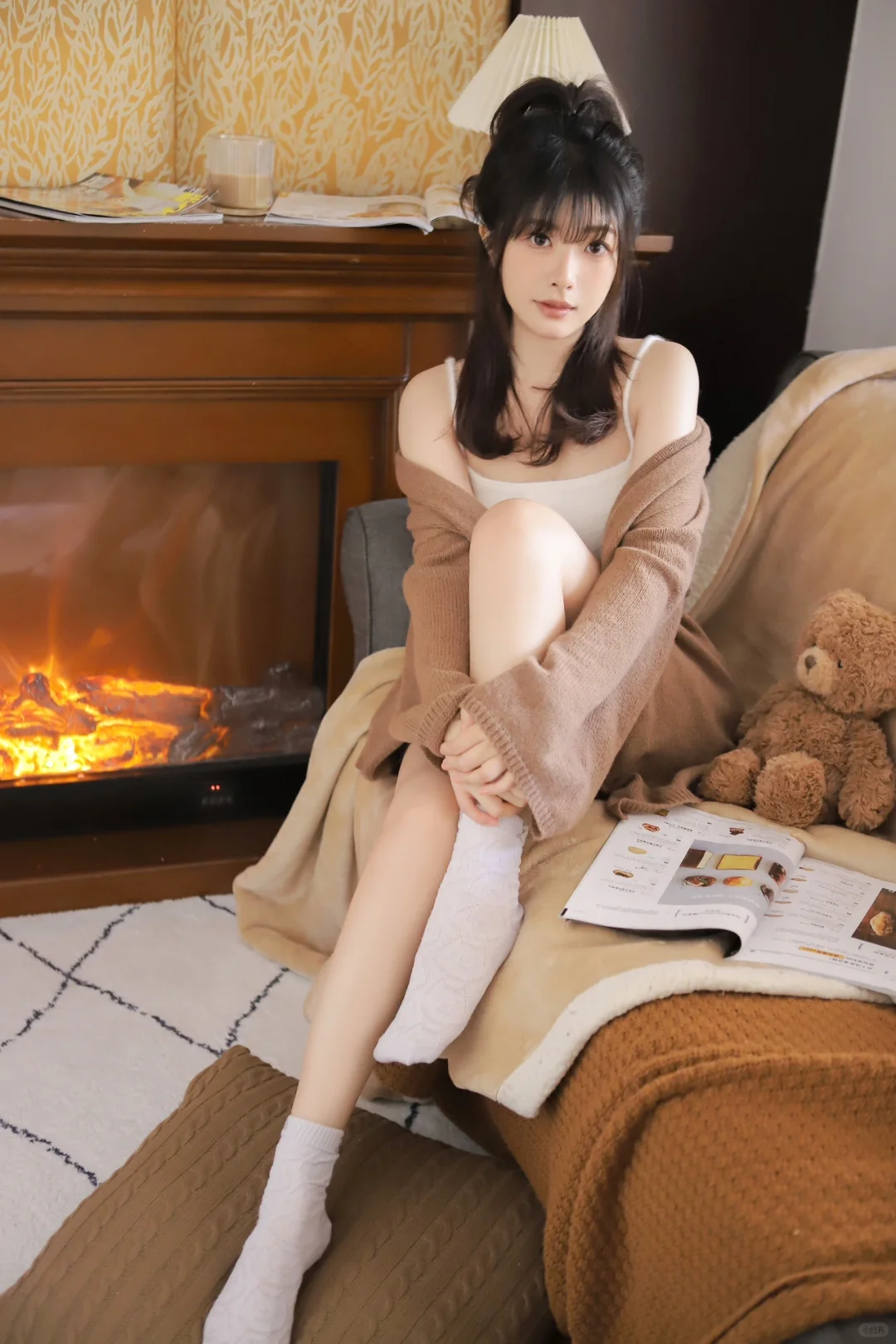 在断崖式衰老前拍一辑少女心写真