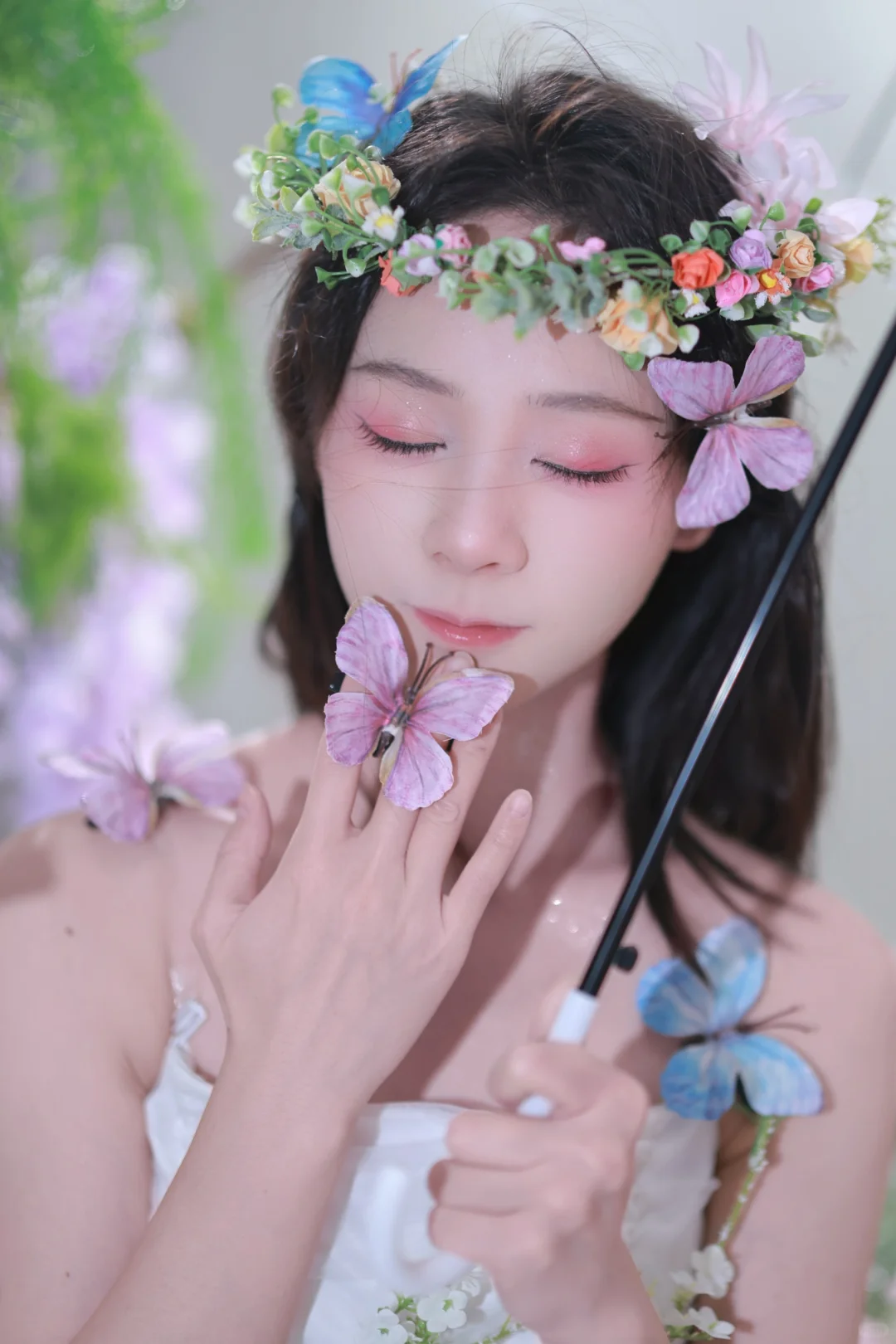淡颜系天菜🌱韩系氧气感鲜花少女写真