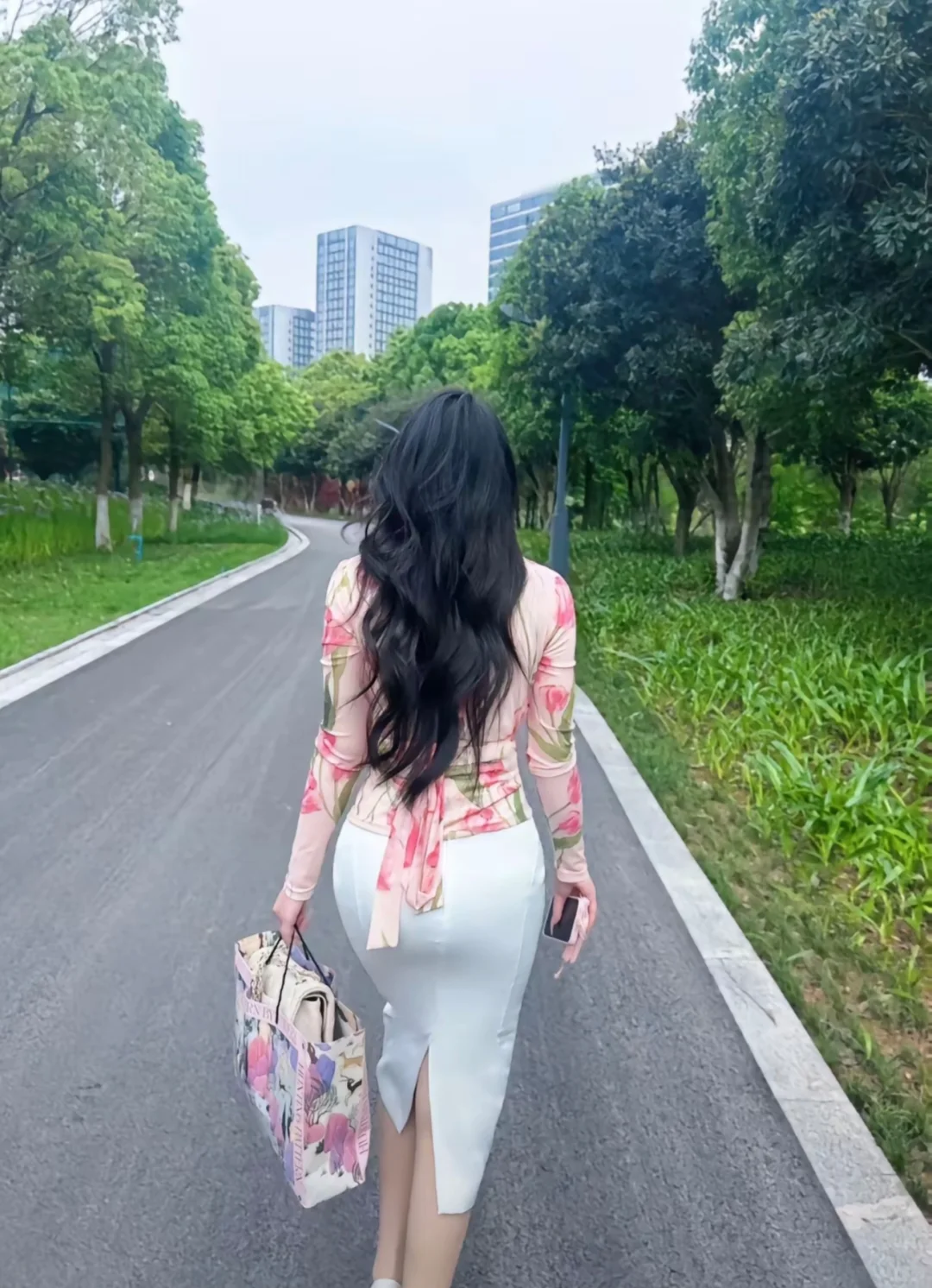 最美不过包臀裙