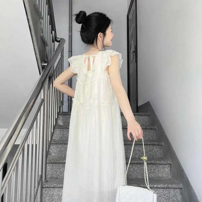 法式别致甜美小飞袖娃娃裙女设计感小众温柔