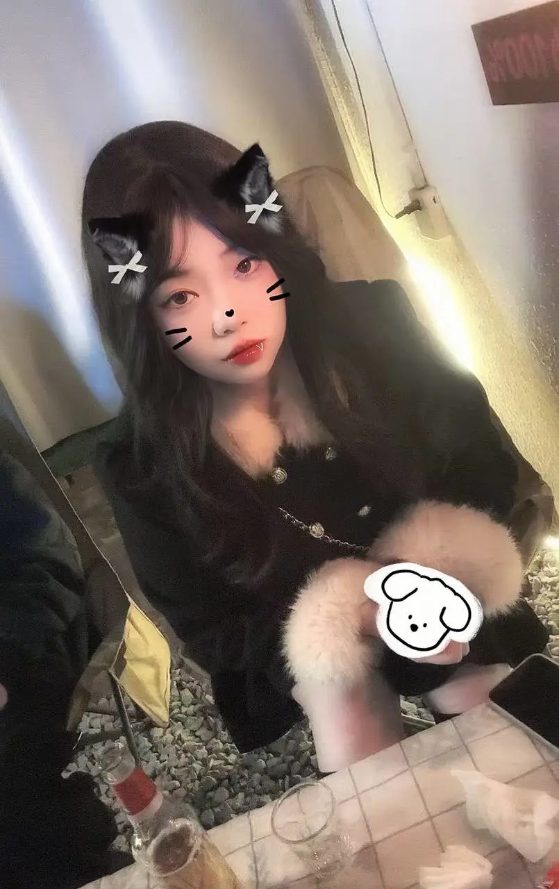 04女大学生165