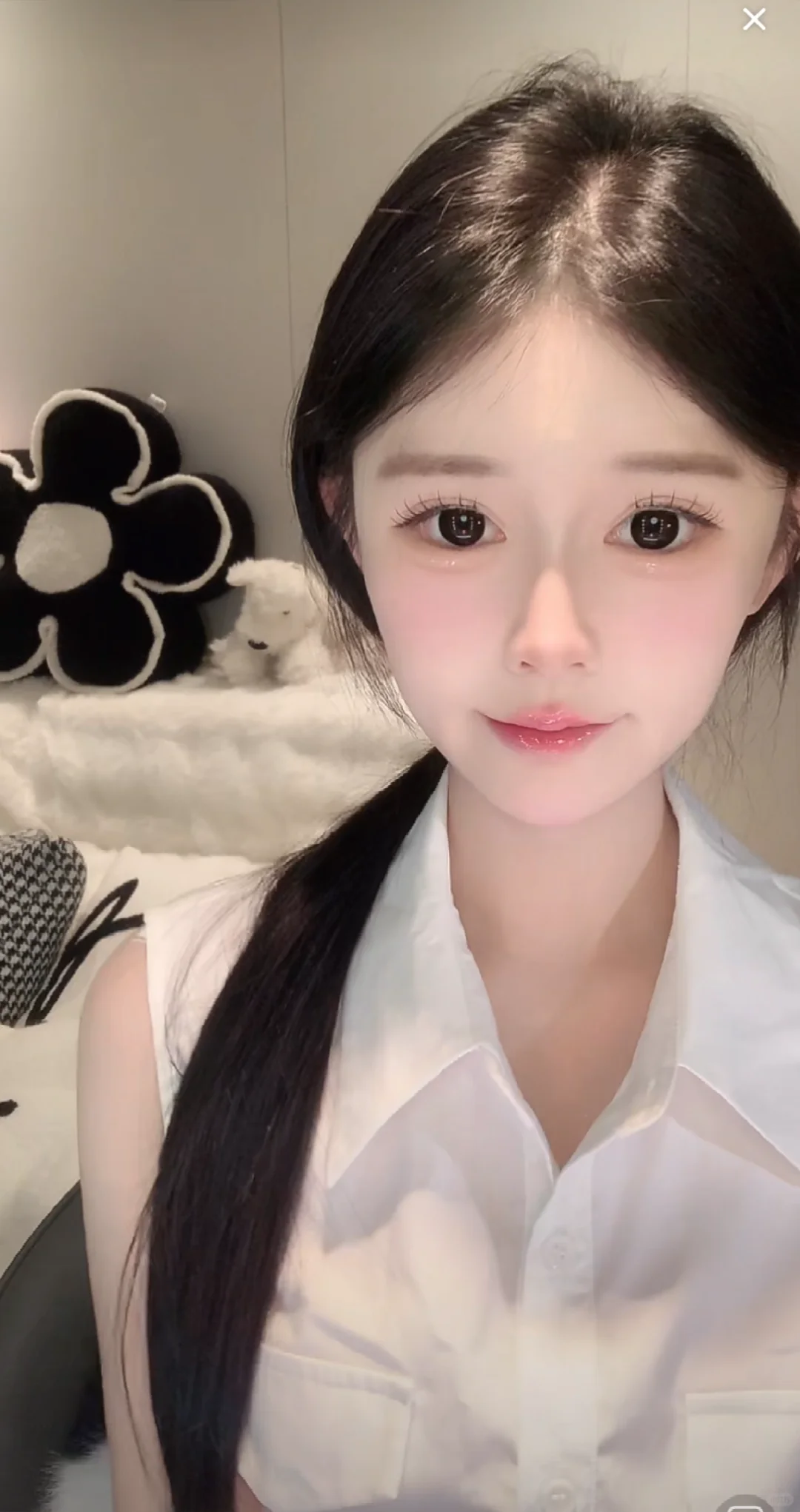 甜妹直播间为什么能“收割”大哥的心？