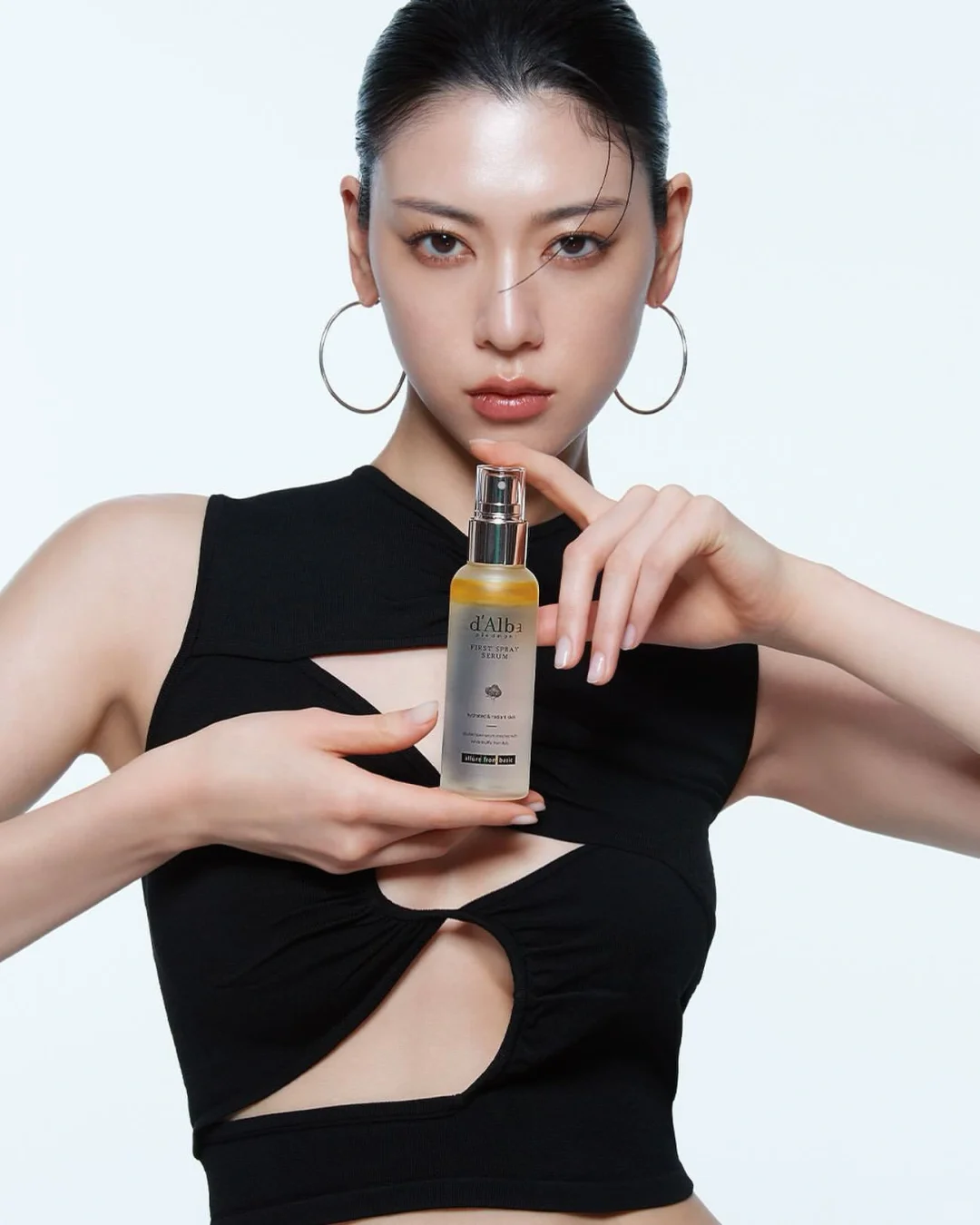 三吉彩花性张力简直溢出屏幕，姐姐杀我！