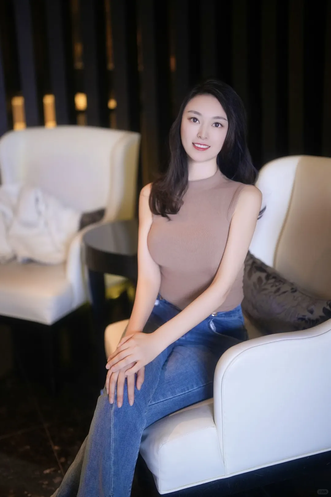 已婚模特上海约摄影师，风格都可以