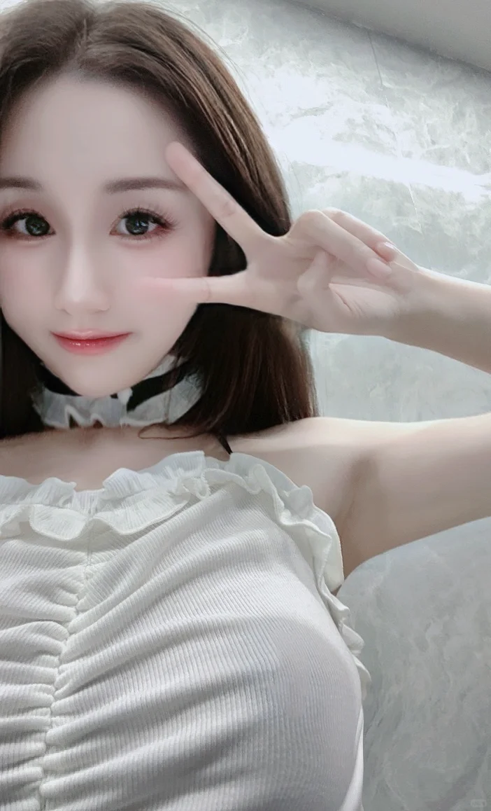 我有什么错？我只是一个爱吃人的大女孩罢了