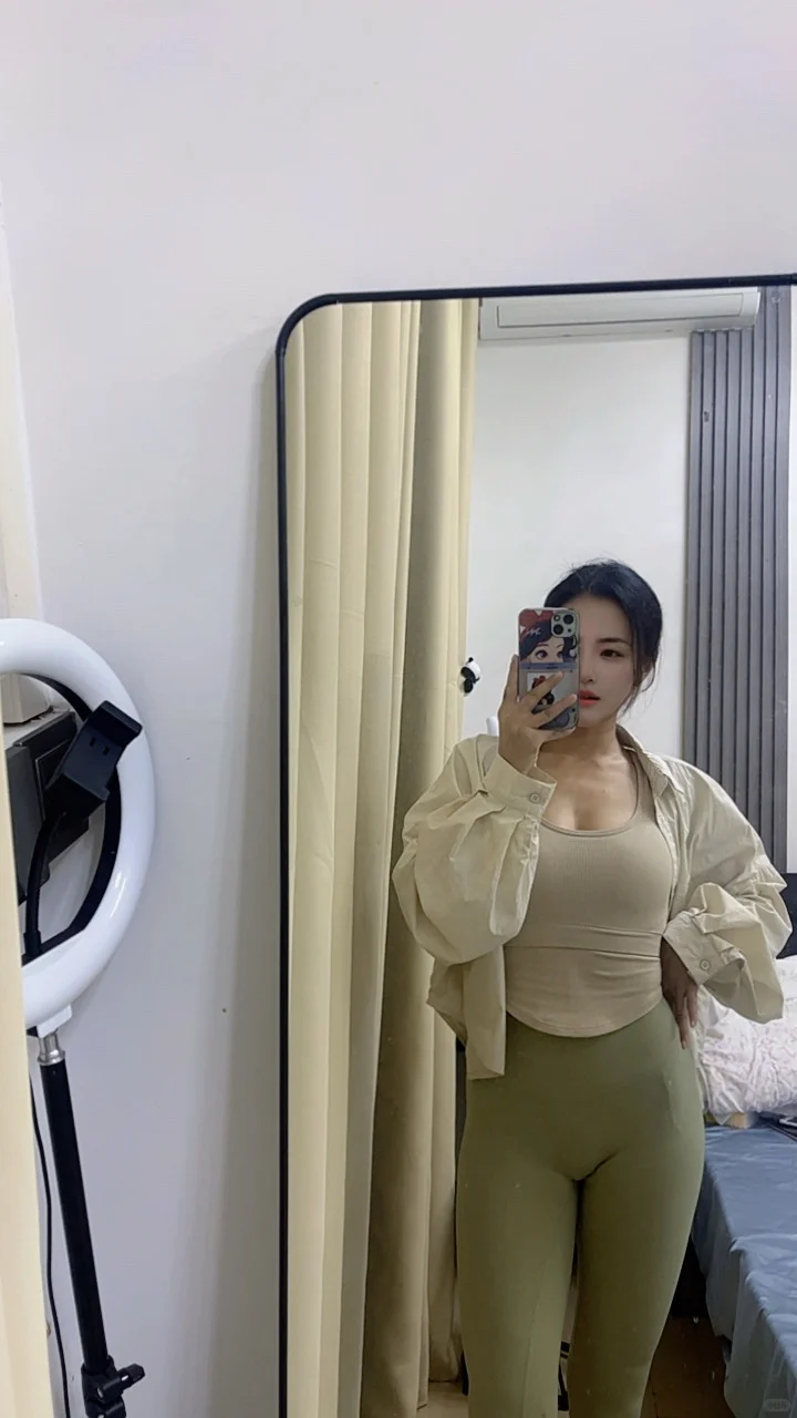每天瑜伽动起来