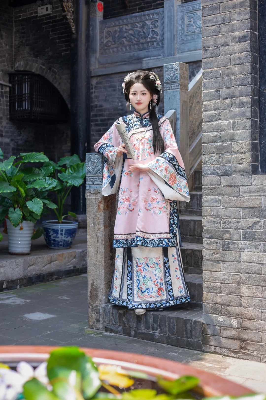她从来不是旧时代的遗物|粉色清汉女