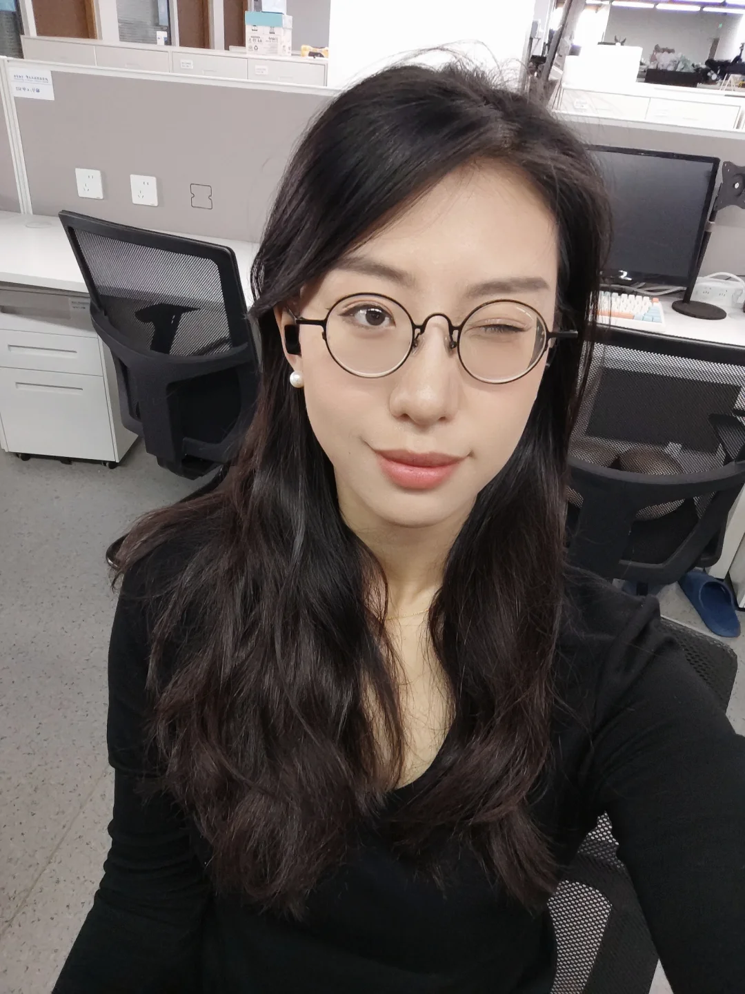 黑色是姐姐的舒适区
