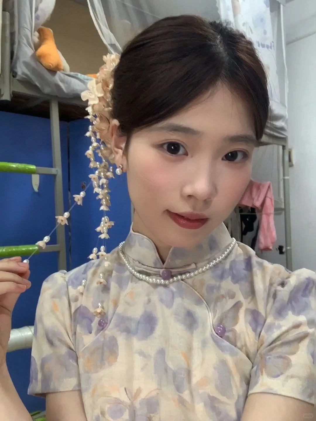 旗袍我劝你少穿！不然也太美了！！