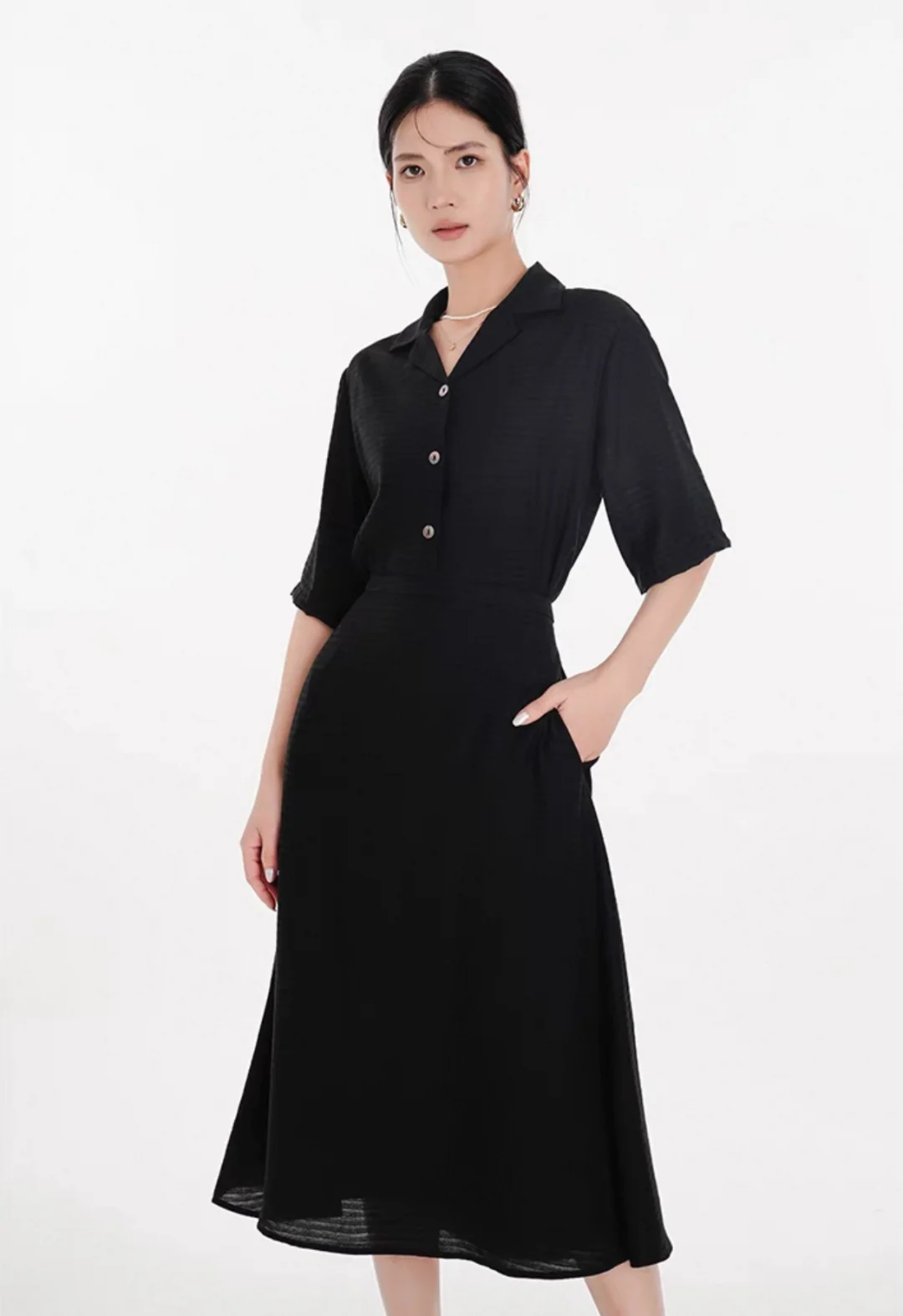lookbook高级极简风女模