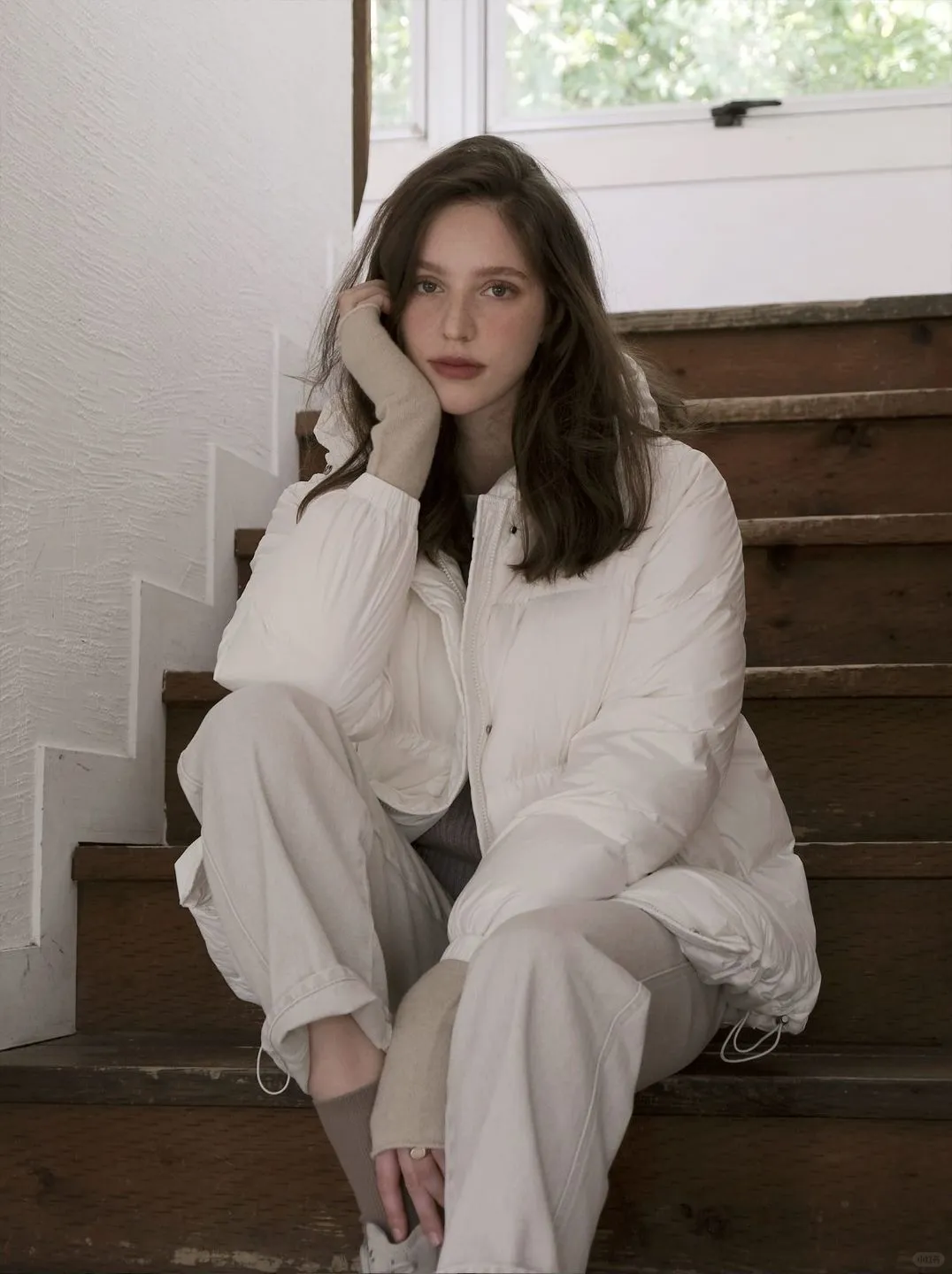 超有氛围感的女模～Angelina