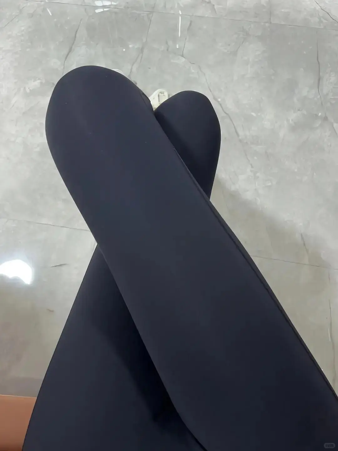 瑜伽裤配什么鞋子yyds～