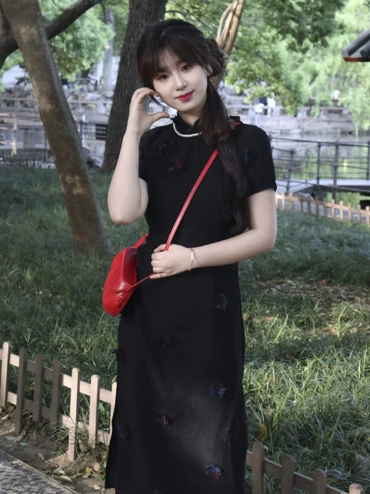 黑色旗袍永不过时