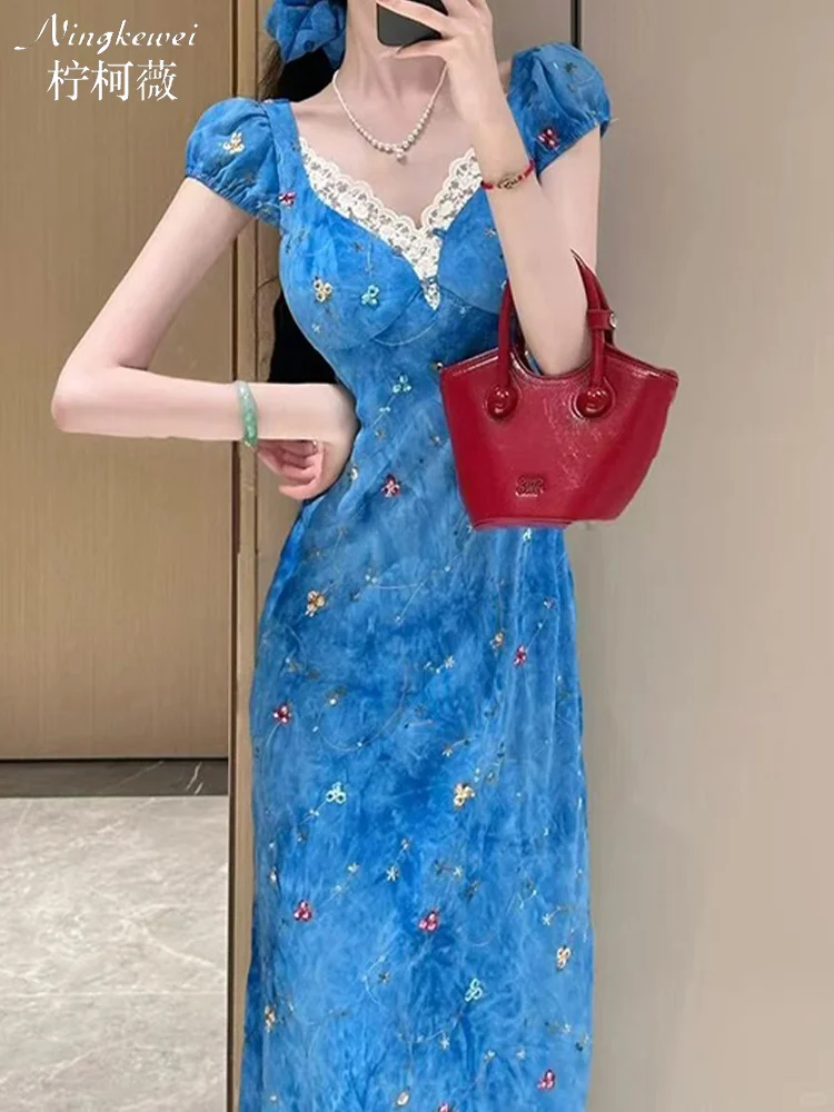 法式复古碎花蓝色连衣裙女2025夏季度假