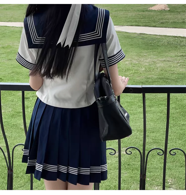 谁说夏天不能穿jk？！💦