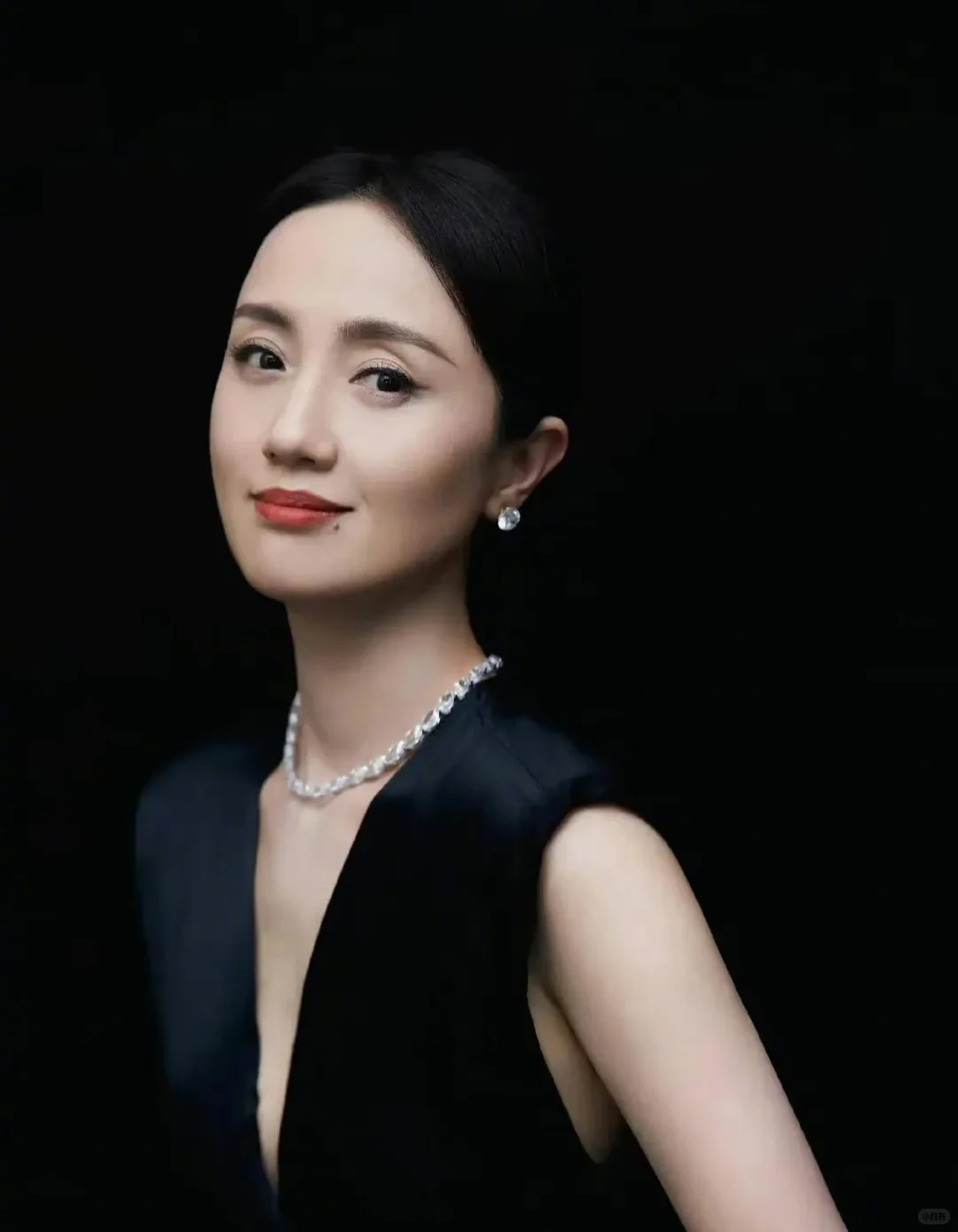 永远都是女人的榜样，美得像坠落凡间的天使